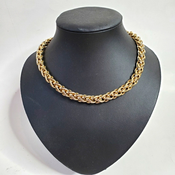 Vintage Jewelry - Super chunky gold chain necklace